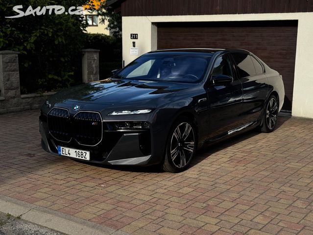 BMW Řada 7